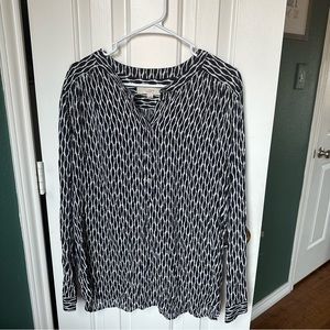 Loft button down top Size: L